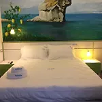 Isole - Rione Alto 那不勒斯