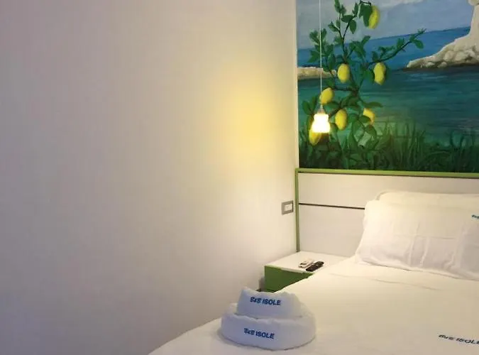 Isole - Rione Alto Alojamento de Acomodação e Pequeno-almoço Nápoles