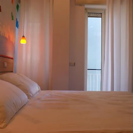 Isole - Rione Alto 3* Nápoles